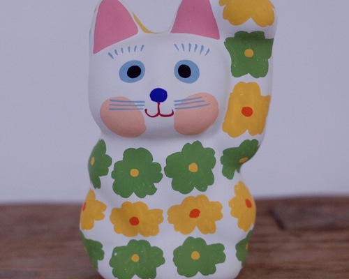 招き猫 レトロ花柄 イエローグリーン 左手招き その他インテリア雑貨