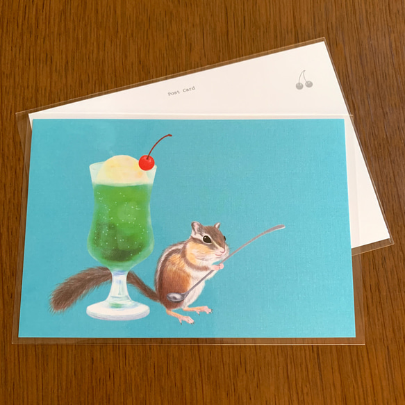 リスとクリームソーダのポストカード 1枚目の画像