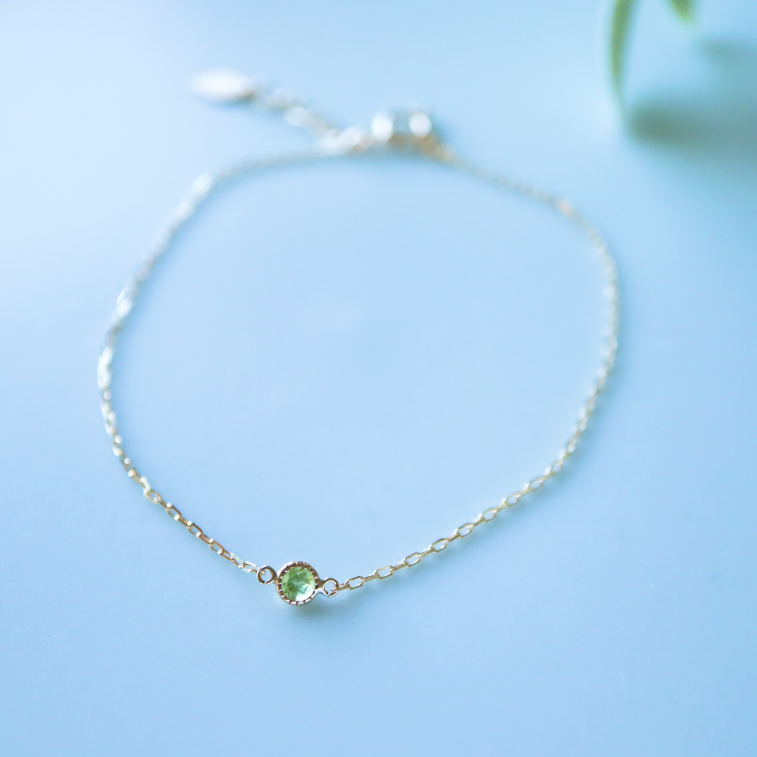 [Sot to] K10 ブレスレット(またはアンクレット)  【ペリドット】