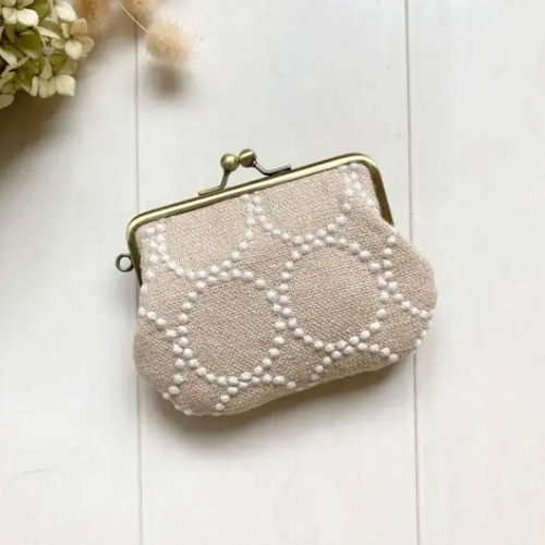 ミナペルホネン　タンバリン　ベージュ　ハンドメイド　がま口　コインケース　ポーチ ミナペルホネン タンバリン ハンドメイド がま口 コインケース