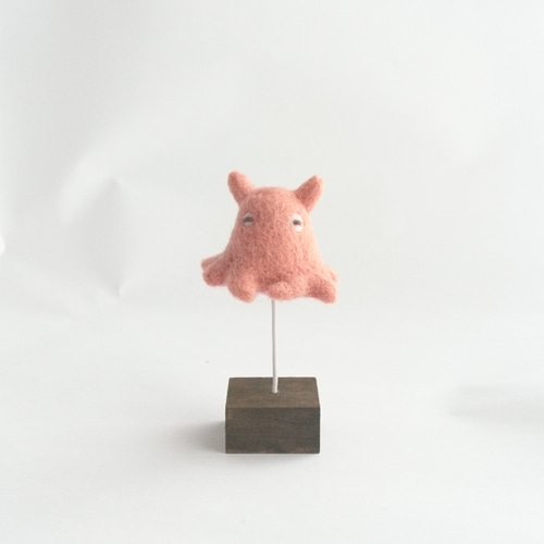 メンダコの置物 羊毛フェルト 羊毛フェルト アカツキコ 通販｜Creema