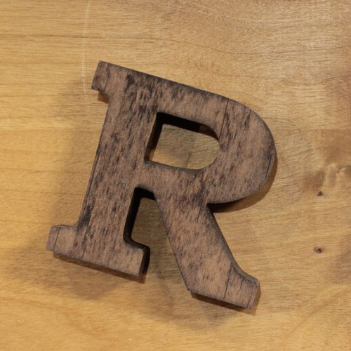 アルファベット オブジェ・無垢材・自立タイプ｜イニシャル
