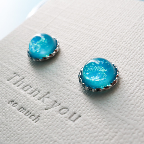 色が変わる 海色ひと粒ピアス(イヤリング) ocean blue ブルー 夏