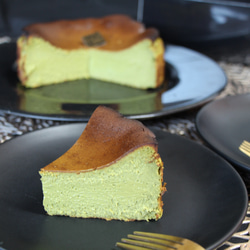 抹茶バスクチーズケーキ◆バースデーケーキや記念日ギフトやお祝いプレゼントにも☆ 14枚目の画像