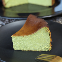 抹茶バスクチーズケーキ◆バースデーケーキや記念日ギフトやお祝いプレゼントにも☆ 12枚目の画像