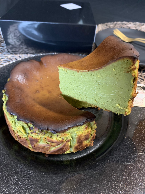 抹茶バスクチーズケーキ◆バースデーケーキや記念日ギフトやお祝いプレゼントにも☆ 9枚目の画像