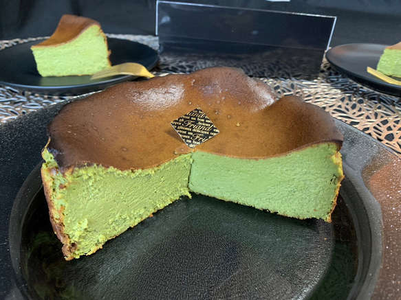 抹茶バスクチーズケーキ◆バースデーケーキや記念日ギフトやお祝いプレゼントにも☆ 10枚目の画像