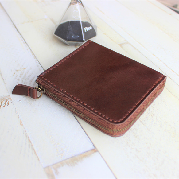 【送料無料】ヌメ革のＬ字型ファスナー財布　 チョコブラウン 3枚目の画像