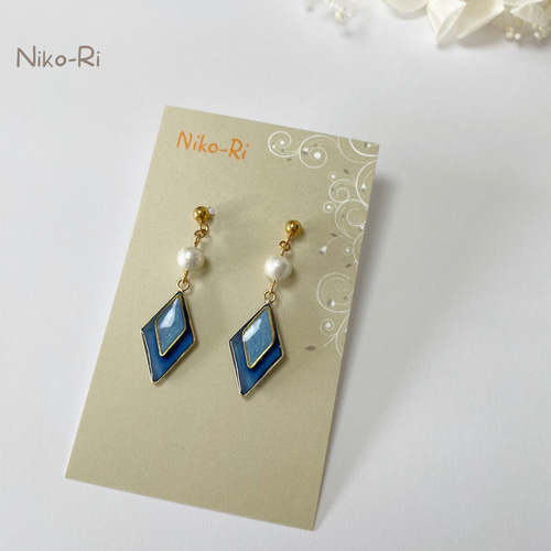 和風】【バイカラー】吉祥結びとタッセルのピアス（イヤリング