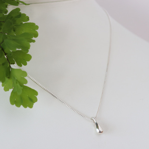 人気ブラドン シルバー925 ネックレス しずく「amekichi」 ネックレス アクセサリー