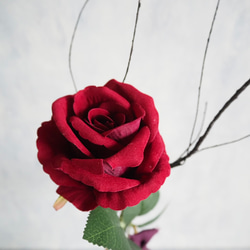 【ベルベットローズと黒枝】｜アーティフィシャルフラワー 花瓶アレンジ| 冬｜ギフト・インテリア雑貨 9枚目の画像