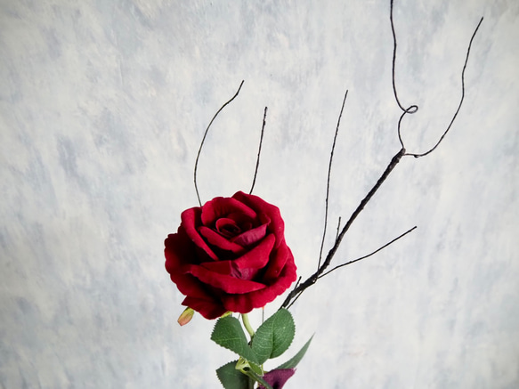 【ベルベットローズと黒枝】｜アーティフィシャルフラワー 花瓶アレンジ| 冬｜ギフト・インテリア雑貨 6枚目の画像