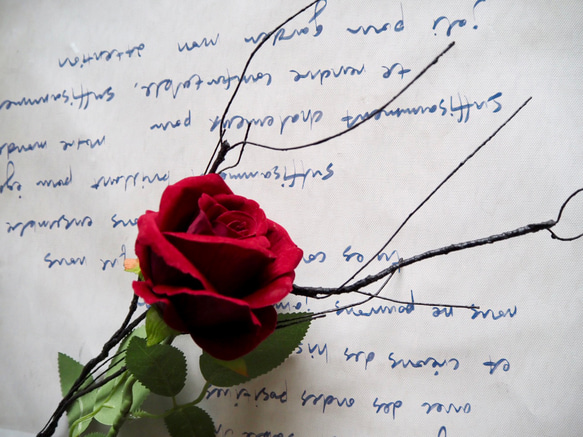 【ベルベットローズと黒枝】｜アーティフィシャルフラワー 花瓶アレンジ| 冬｜ギフト・インテリア雑貨 4枚目の画像