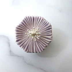 花のbroach（ミヤコワスレ)薄紫 1枚目の画像