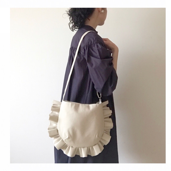 【受注生産】 frill shoulder bag （ivory） 4枚目の画像