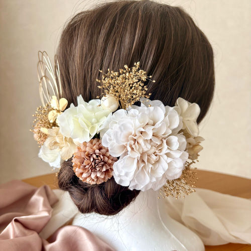 アイボリーダリア×ベージュゴールド髪飾り 成人式 卒業式 結婚式 振袖