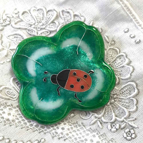銀貨 てんとう虫 ハート型 七宝焼埋込　純銀　プルーフ 銀貨 てんとう虫 ハート型 七宝焼埋込 純銀 プルーフ - メルカリ