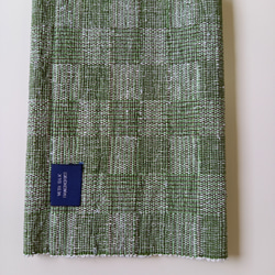 キビソ手織りのブックカバー　市松　緑（文庫サイズ） 1枚目の画像