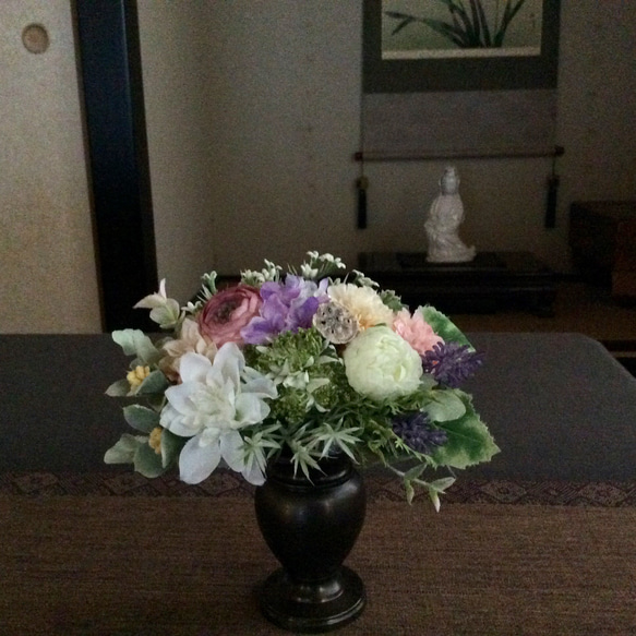 《再販》仏花   真珠の涙   蓮   （造花、仏花、仏壇、お供え、お盆、お彼岸） 1枚目の画像