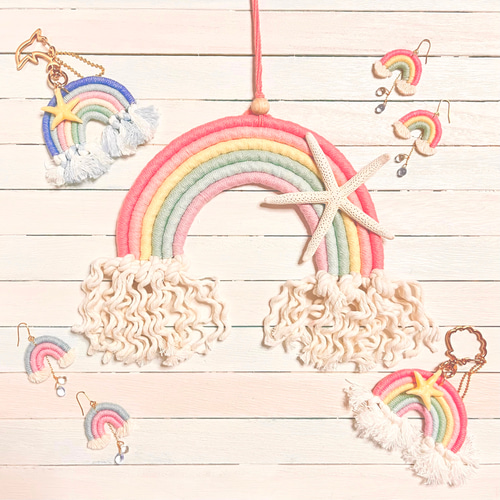 トロピカル・レインボーのハワイアンなマクラメ バッグチャーム