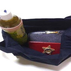 【選べる３色+２柄】レジ袋タイプ・エコバッグ　小さいながらコンビニのお弁当やペットボトルを入れてもまだ余裕 9枚目の画像