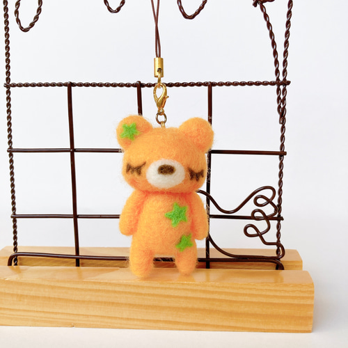 Sparkle！星クマさん B オレンジ羊毛フェルト ストラップ 羊毛