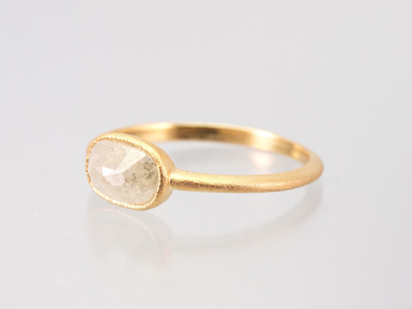 K18 Natural Diamond Ring / Oval Shaped WH 3枚目の画像