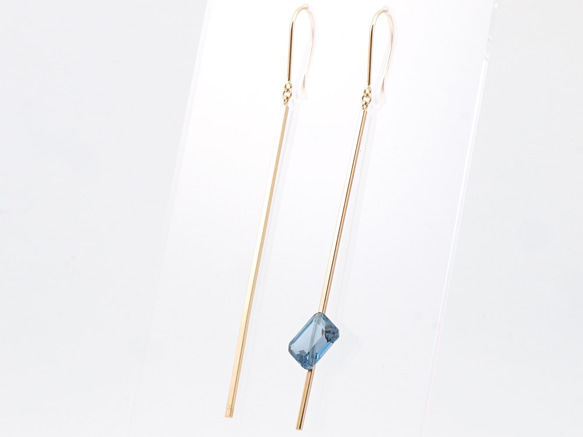 Stick Earrings / hook 1枚目の画像