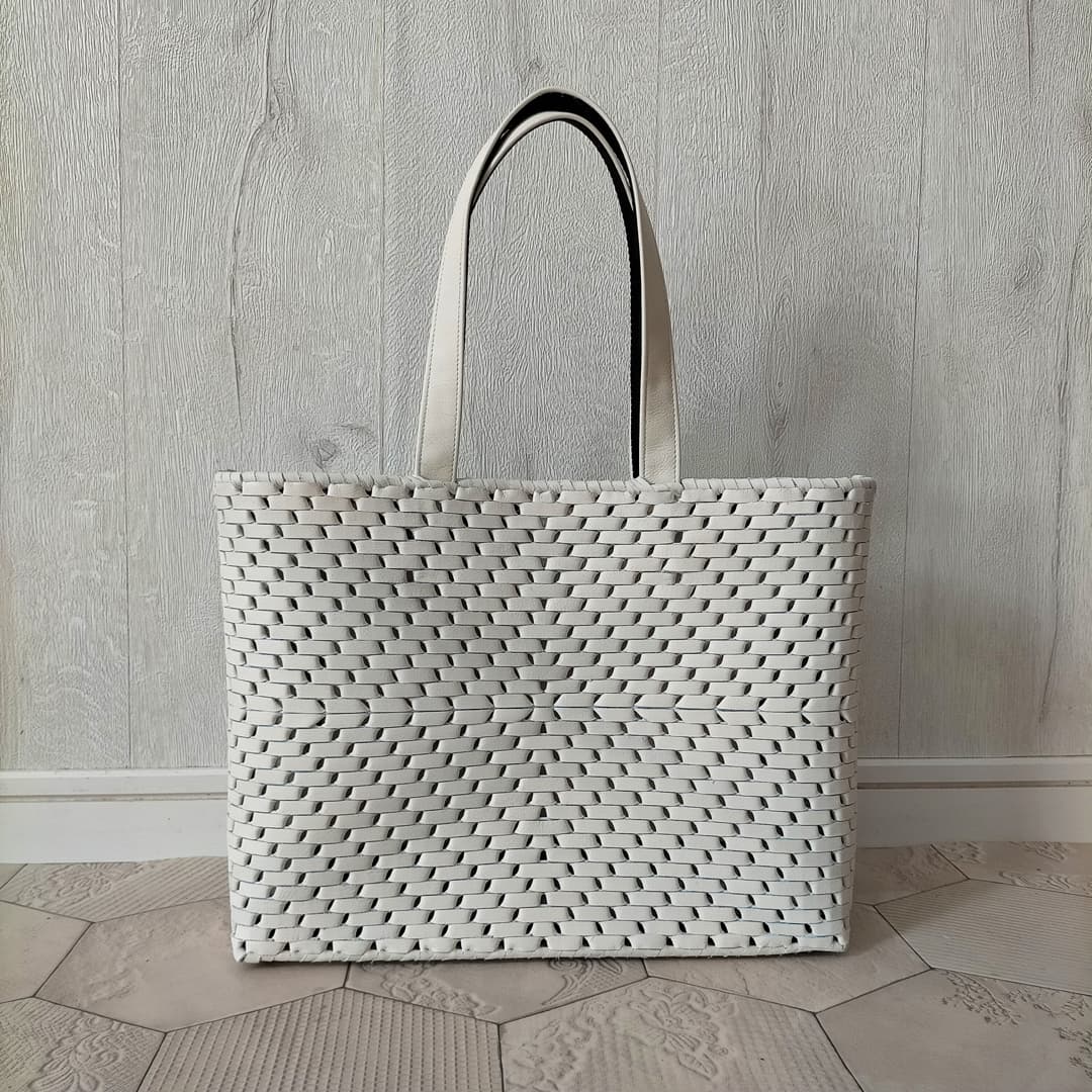 【送料無料】Secret Garden ivory/本革手編みのA4トートバッグ