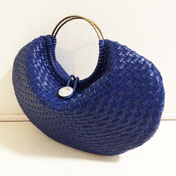 【送料無料】Papagena blue／手編みの本革ハンドバッグ 3枚目の画像