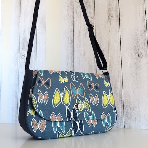 ミナペルホネン　ショルダー　トートバッグ　パッチワーク×skyflower ミナペルホネン sky flower ショルダーバッグ ミナペルホネン