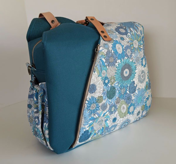 涼しい夏のブルー、リバティー帆布スモールスザンナ、機能的チューリップ型バッグ 1枚目の画像