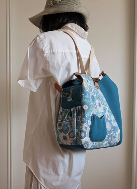 涼しい夏のブルー、リバティー帆布スモールスザンナ、機能的チューリップ型バッグ 5枚目の画像