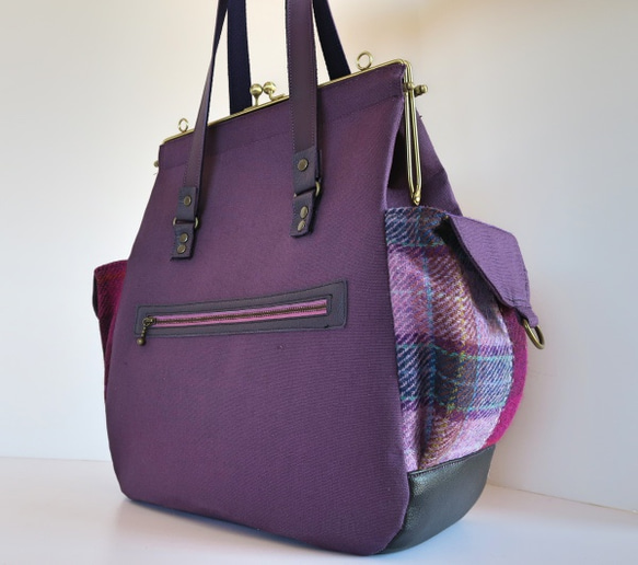 イギリス直輸入のパッチと帆布紫のリュックバッグ 4枚目の画像