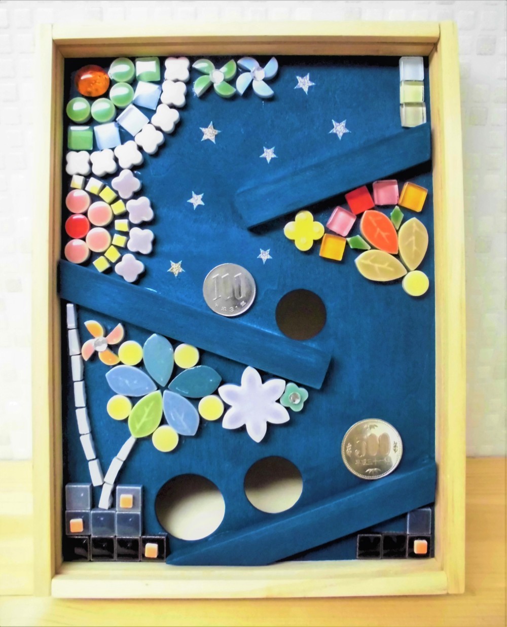 【工作キット】タイルでデコレーション！コロコロ貯金箱