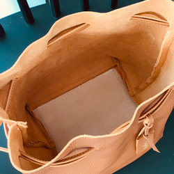 イタリア産トスカーナの巾着バッグとポーチ 8枚目の画像