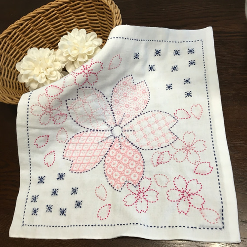 刺し子 花ふきん 多色刺し ＝桜花＝ ご予約ページ 瑞々しかっ