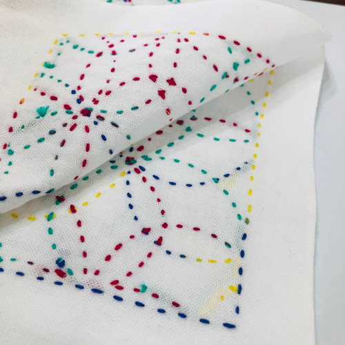刺し子の花ふきん NO.27 花畑のような花刺し その他キッチン小物