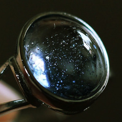 宇宙（そら）色ガラスのリング　ウィンターナイトTiny 4枚目の画像