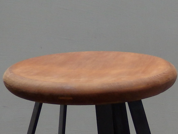 stool No.1 (red cedar) 5枚目の画像