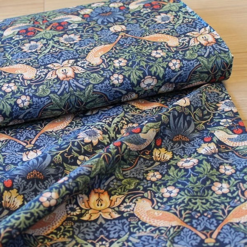 Moda ウィリアム・モリス いちご泥棒 ブルー 生地 Open the Closet