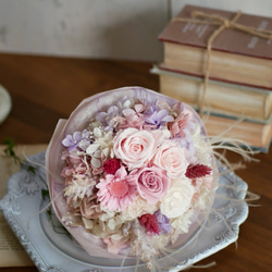petit bouquet プリザーブドフラワー　ガーベラとローズのふわふわブーケ　花束 4枚目の画像