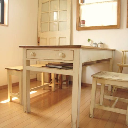 無垢材のカフェテーブル W69×D69cm 正方形 おうちカフェ ロー