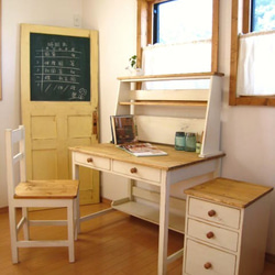 ＃新作・入学＃　STUDY DESK　three-piece set　/　 学習机３点セット 1枚目の画像