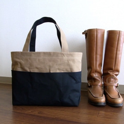 bicolor tote M (beige × black) 4枚目の画像