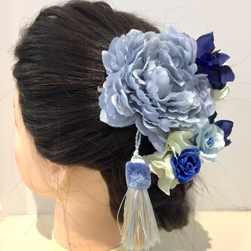 和装髪飾り　ロイヤルブルー成人式髪飾りヘアアクセサリー卒業式髪飾り結婚式 成人式 髪飾り前撮り 和装 卒業式 袴 結婚式 和 着物