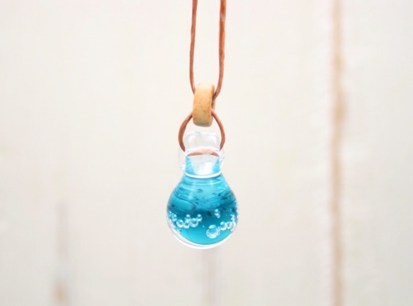 Blue sea, Aqua drop of glass pendant 第2張的照片