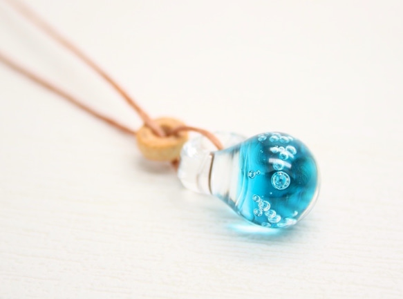 Blue sea, Aqua drop of glass pendant 第1張的照片