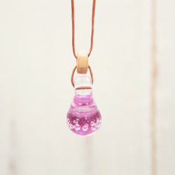 Strawberry pop soda, pink, Aqua drop of glass pendant 第2張的照片