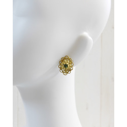 黃銅和玻璃耳環橢圓形翡翠綠：復古古董古董 第3張的照片